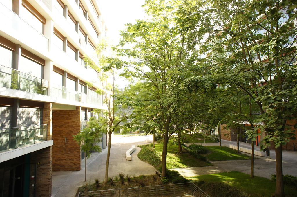 Appartement Modern Near The Bridge